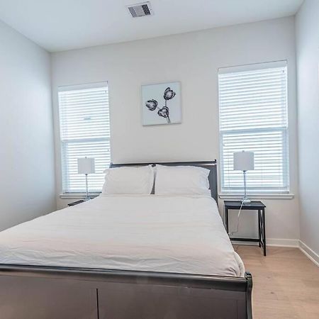 Charming 3-Bedroom Luxury Home Near Downtown, Nrg, Galleria & Medical Center Houston Eksteriør billede